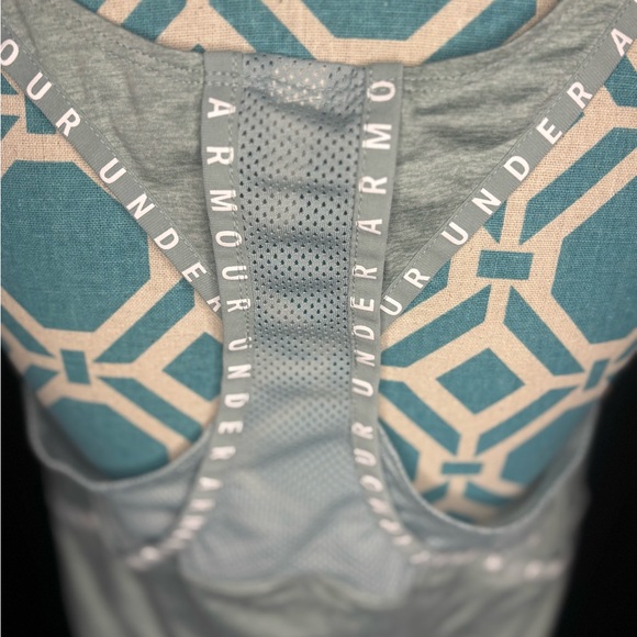 Under Armour Women's UA Knockout Athletic Tank Top Size Medium - Picture 4 of 7